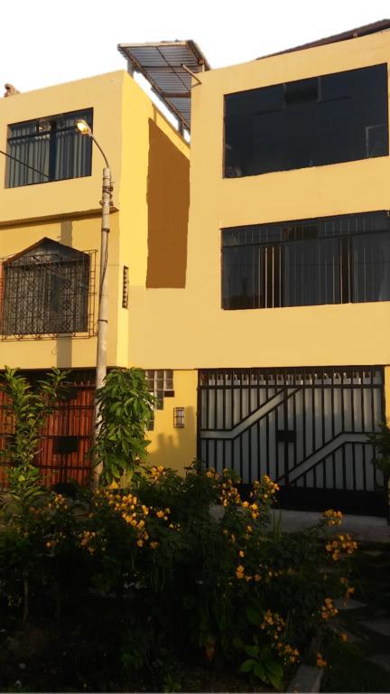 Residencial El Sol De Los Pinos Trujillo Ngoại thất bức ảnh