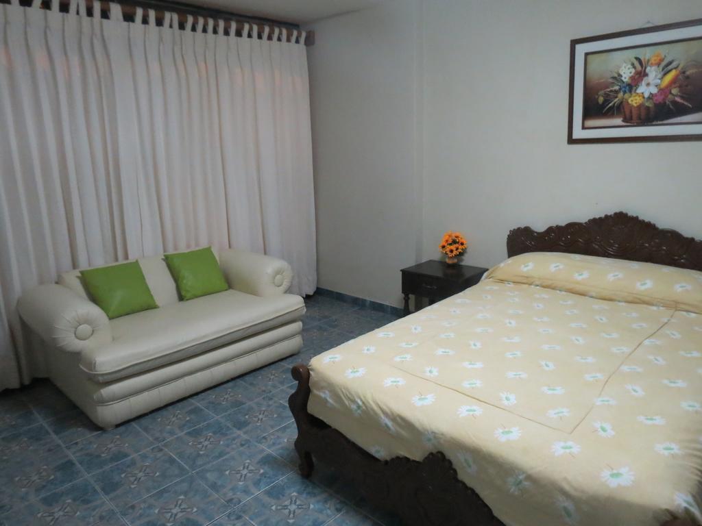 Residencial El Sol De Los Pinos Trujillo Ngoại thất bức ảnh