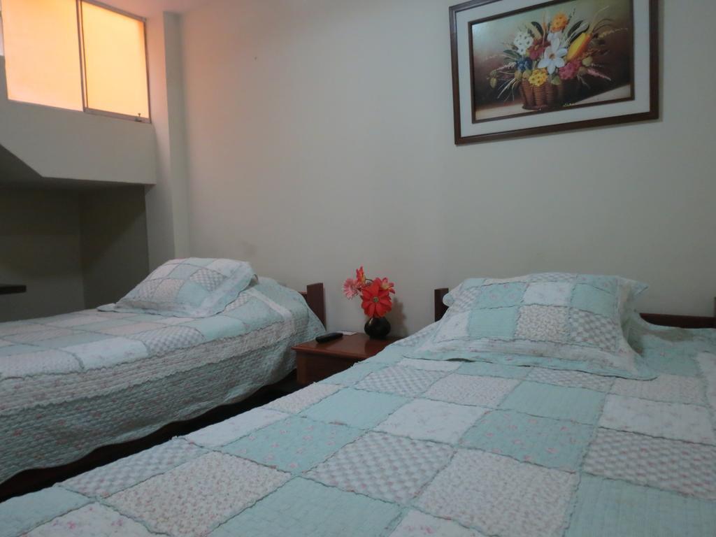 Residencial El Sol De Los Pinos Trujillo Ngoại thất bức ảnh