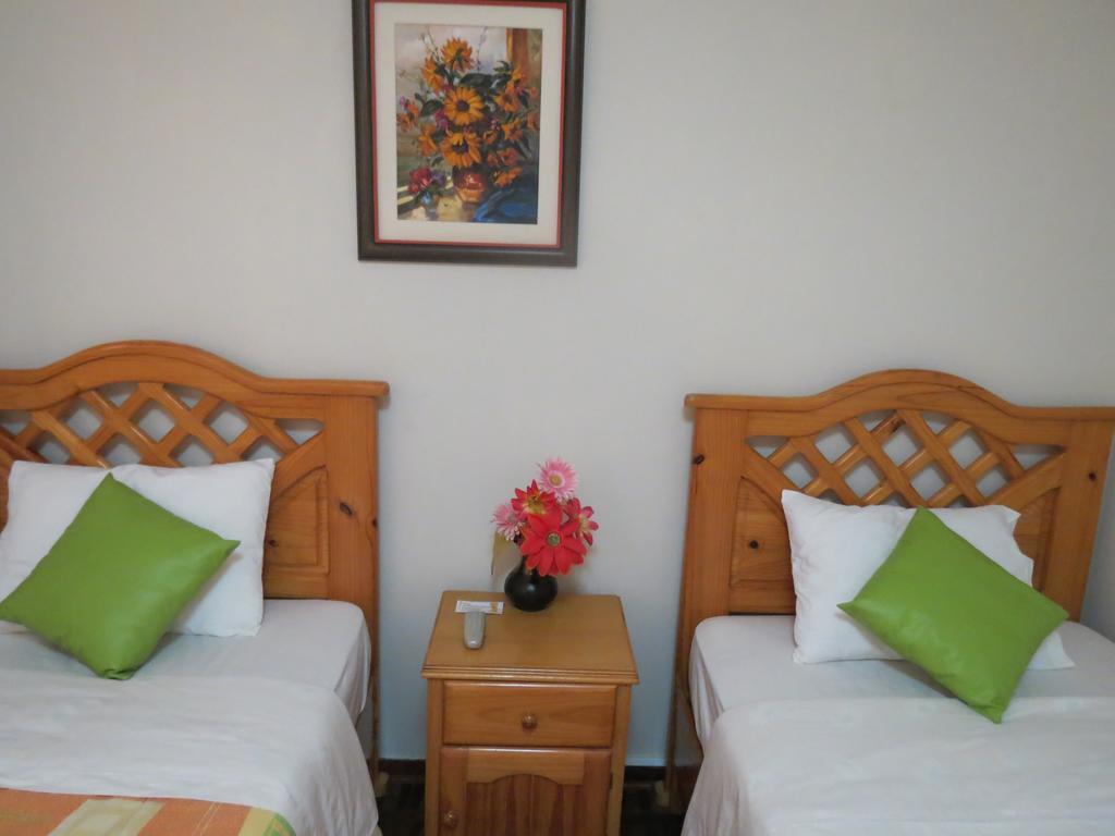 Residencial El Sol De Los Pinos Trujillo Ngoại thất bức ảnh